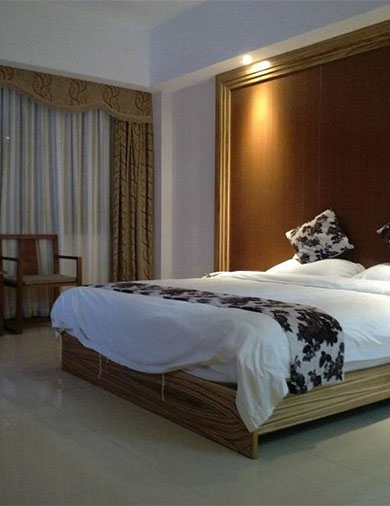 
		HX系列多功效超净烘鞋机
	(图11)